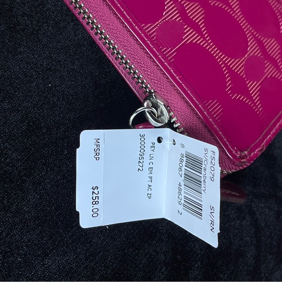Coach Cranberry Patent Leather Embossed Logo Wallet - Picture 3 of 10